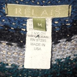 Relais Knitware Sweaters - Relais sweater in Medium. Blue stripes. Relais Knitware Sweaters - Relais sweater in Medium. Blue stripes.